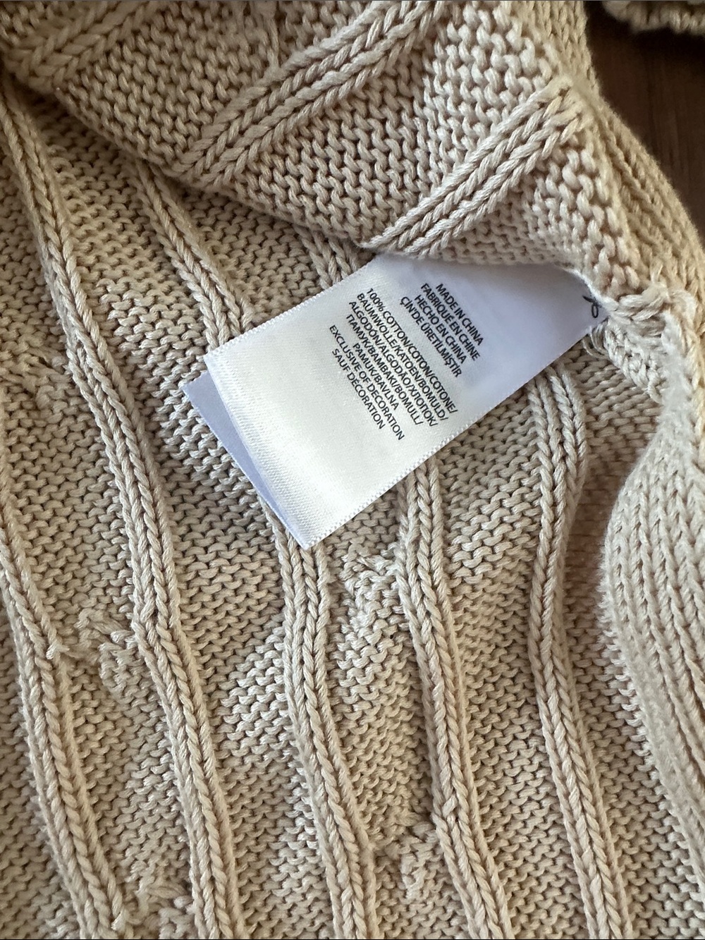 Polo by Ralph Lauren Cream Cable-Knit V-Neck Sweater - Picture 7 of 10